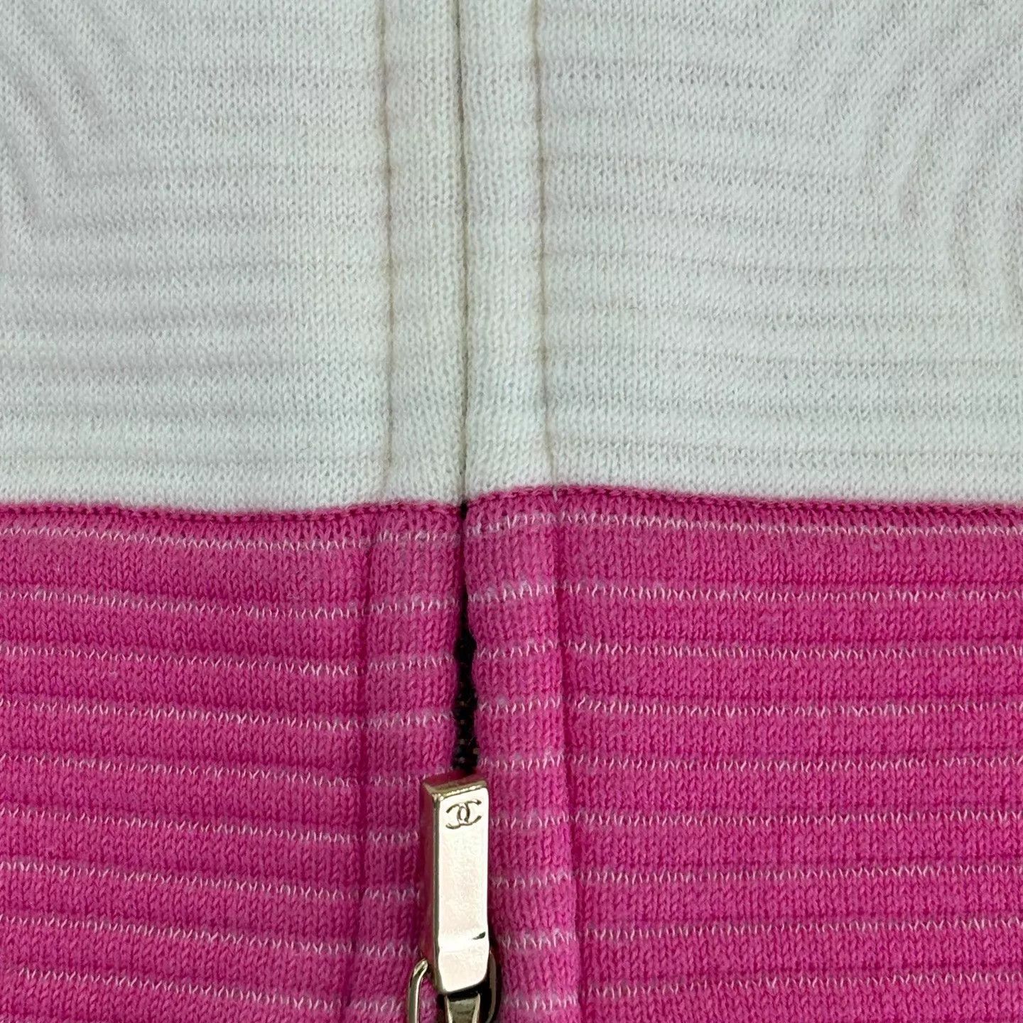 Chanel CHANEL Seoul Color Blocked Pink White Dainty Women's Jacket Size XS / US 0-2 / IT 36-38 - 5 Thumbnail