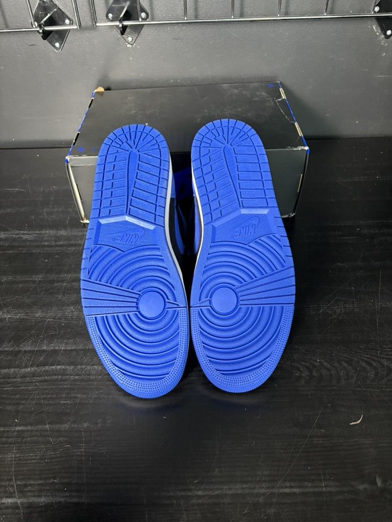 Jordan Brand Air Jordan 1 Retro High OG "Royal Reimagined" Size US 13 / EU 46 - 5 Thumbnail