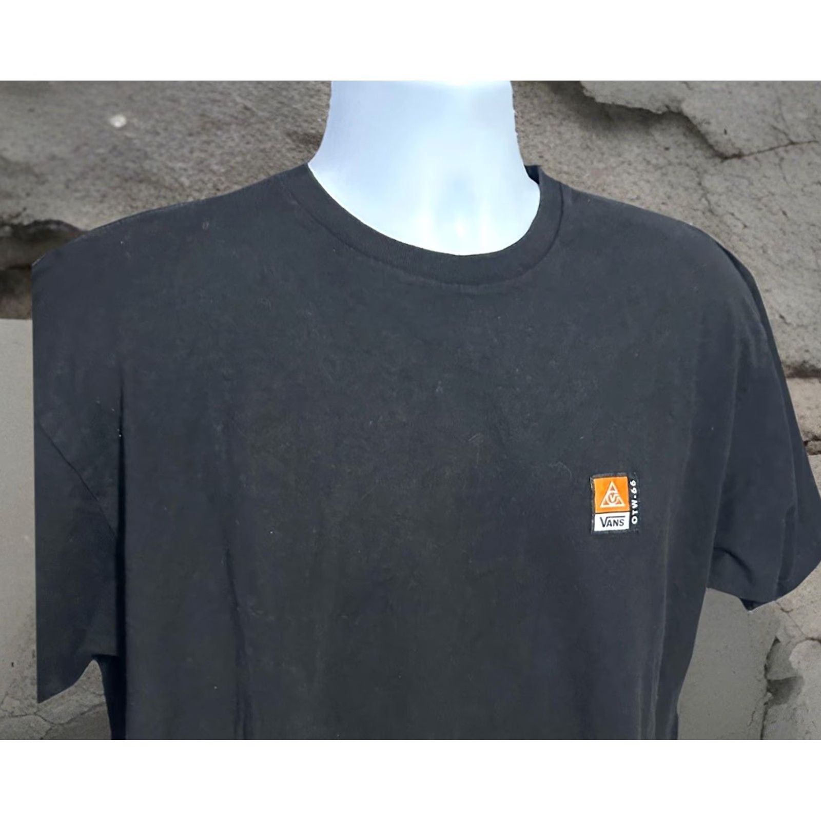 Vans VANS Shirt Men L Black Short Sleeve Graphic Tee Logo 66 Supply 2020 Off The Wall Size US L / EU 52-54 / 3 - 6 Thumbnail