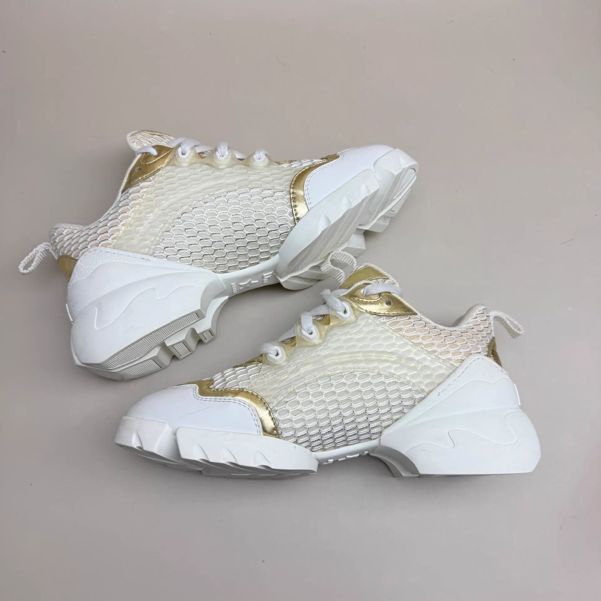 Dior Dior D-Connect Platinum Dad 36.5 99new Size US 6 / IT 36 - 5 Thumbnail
