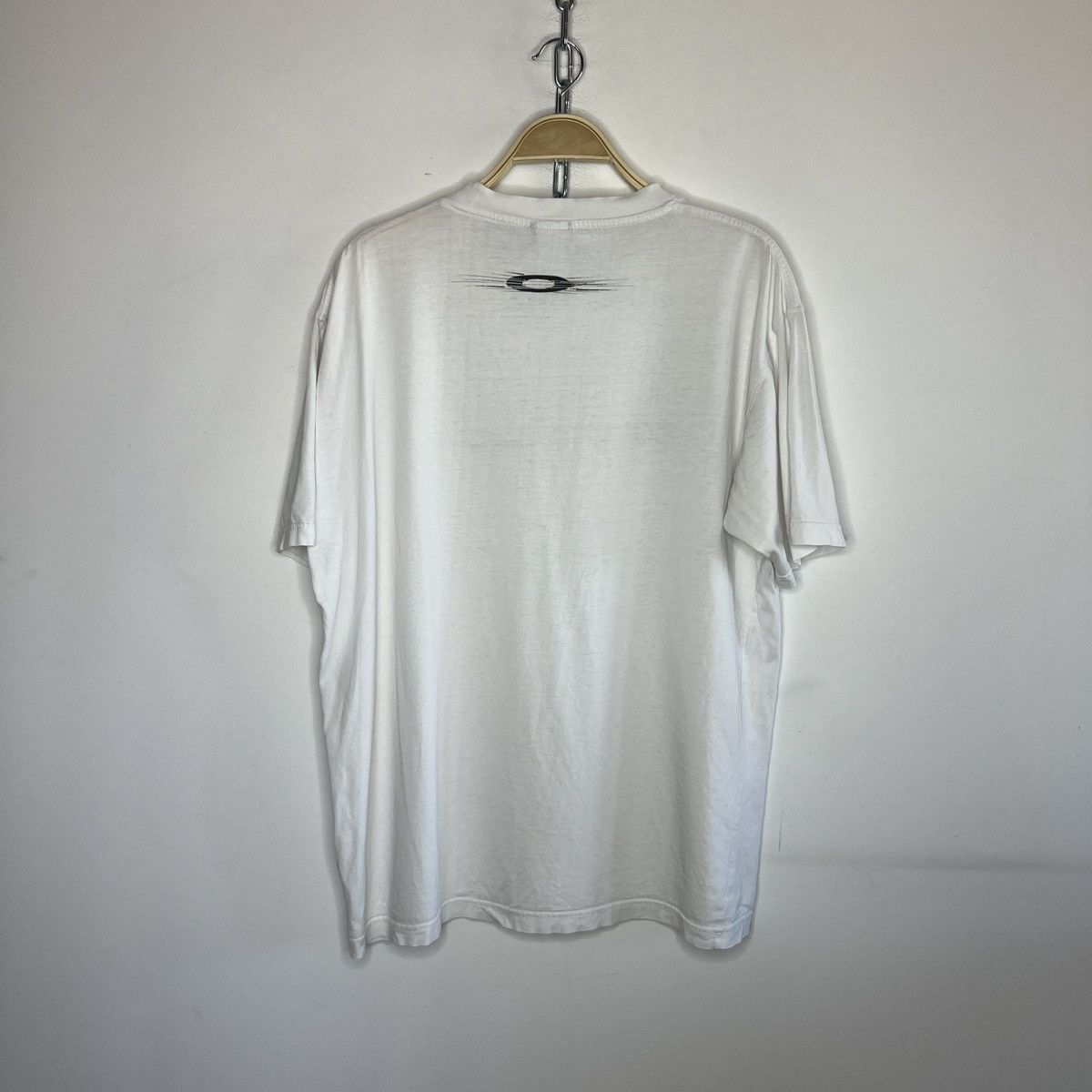 Oakley ☠️ OAKLEY 00s Big Central Logo Vintage T Shirt Software Size US XL / EU 56 / 4 - 8 Thumbnail