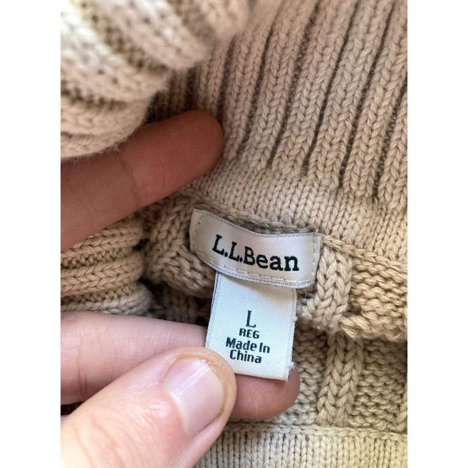 Vintage LL Bean Womens Large Beige Cotton Cable Knit Turtleneck Sweater Size L / US 10 / IT 46 - 6 Thumbnail