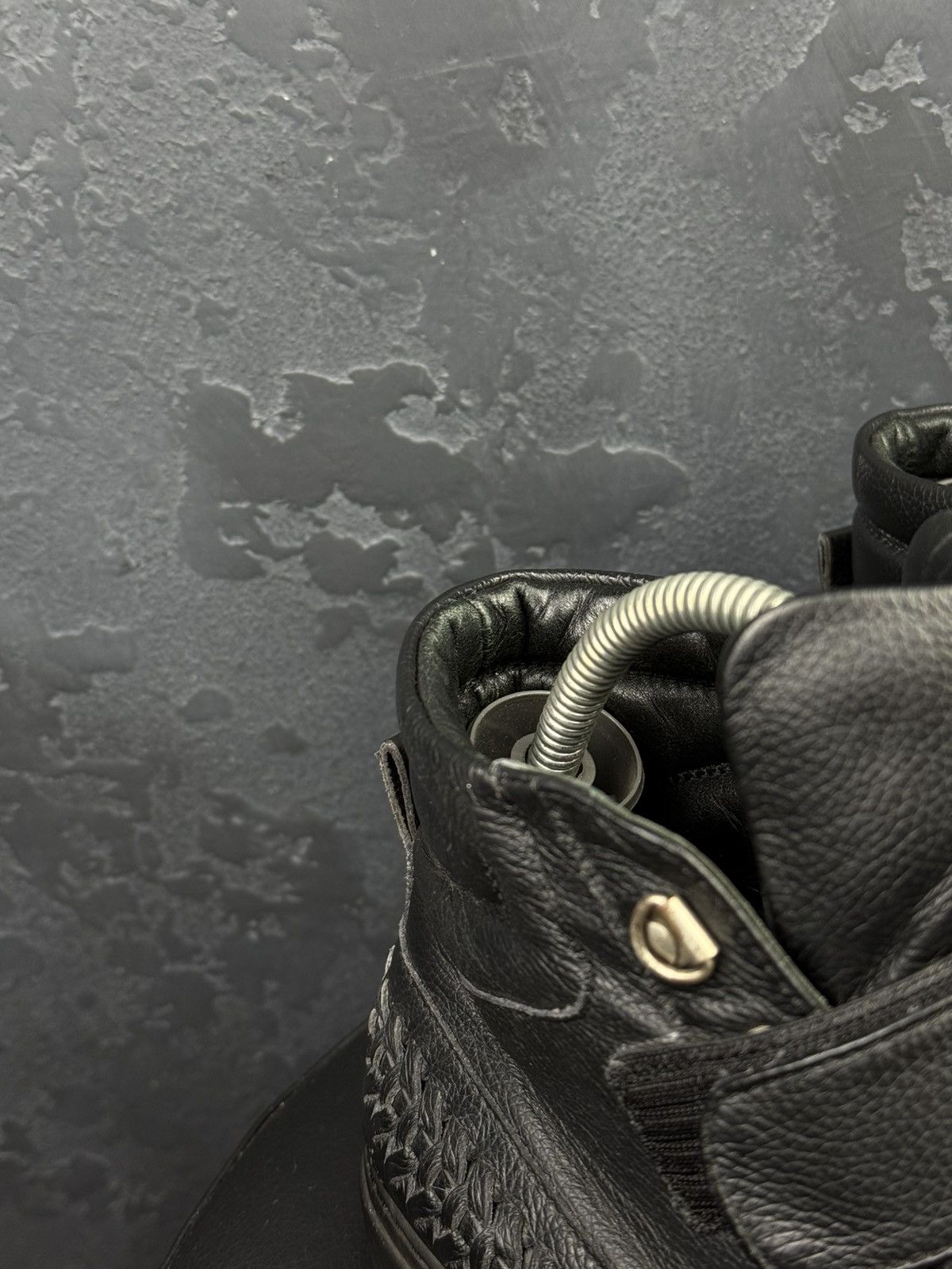 Versace Versace Black Leather Medallion High Top Sneakers Size 39 Size US 6.5 / EU 39-40 - 7 Thumbnail