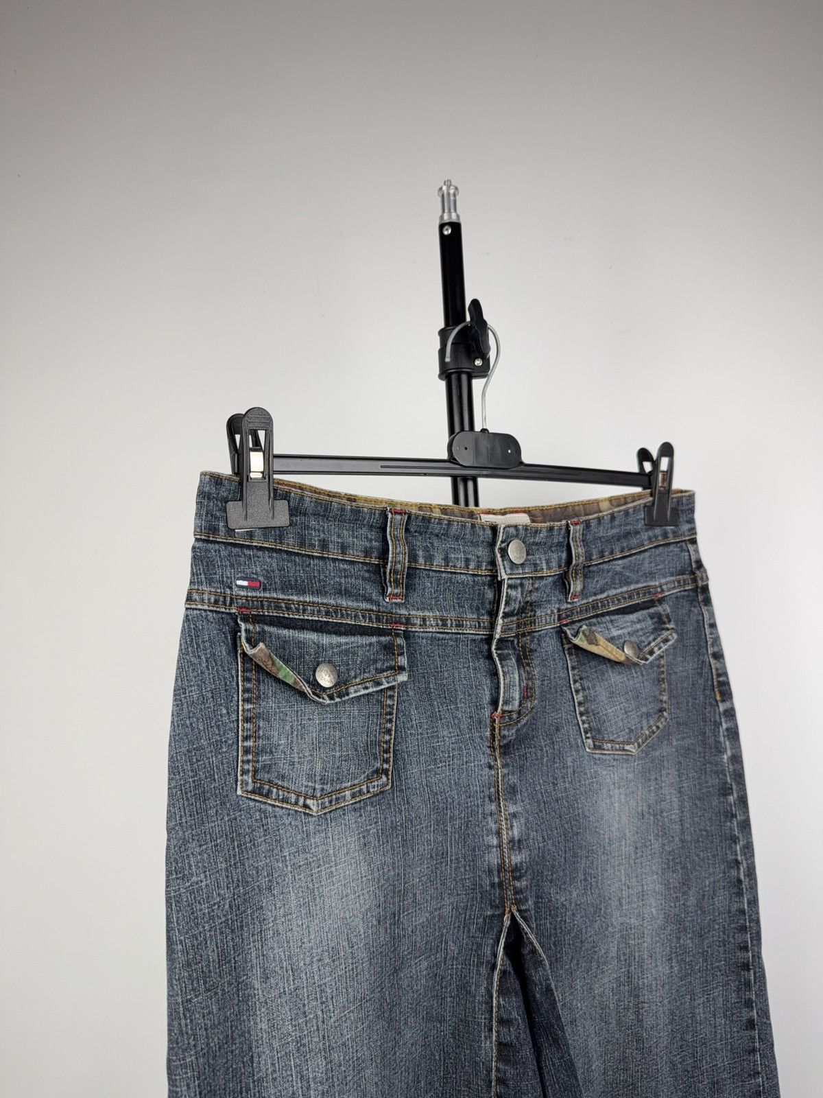 Tommy Hilfiger Retro Vintage 00s Y2K Tommy Hilfiger Denim Midi Skirt Size 31" - 3 Thumbnail