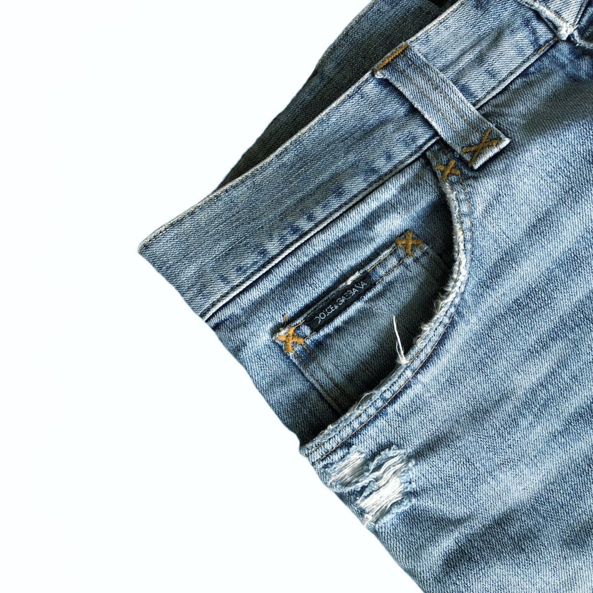 Dolce & Gabbana 🧿distressed patchwork denim jeans washed light blue Size US 32 / EU 48 - 4 Thumbnail