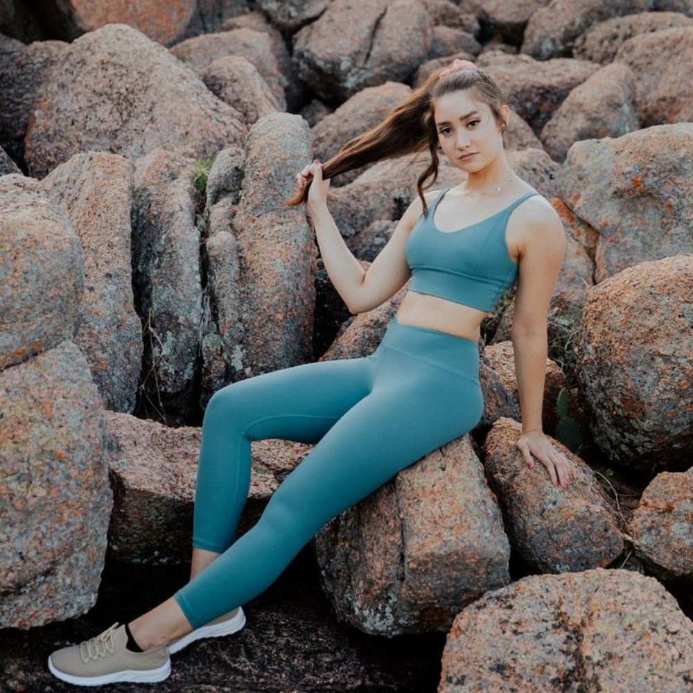 Designer Stunning POPFLEX Terrain Collection Gulch Sport Bra Size ONE SIZE - 3 Thumbnail