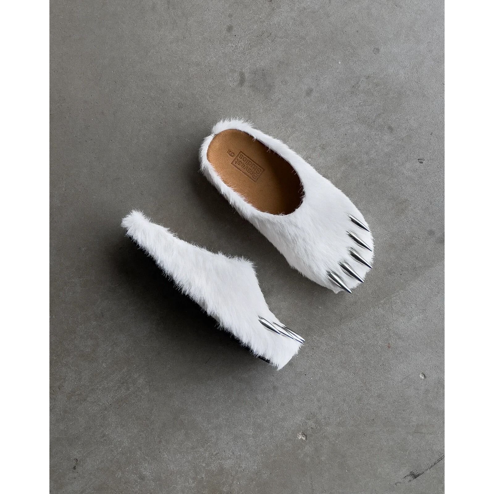 Bravest Studios Size 12 M Bravest Studios White Polar Bear Claw Mules EXCLUS Size US 12 / EU 45 - 13 Thumbnail