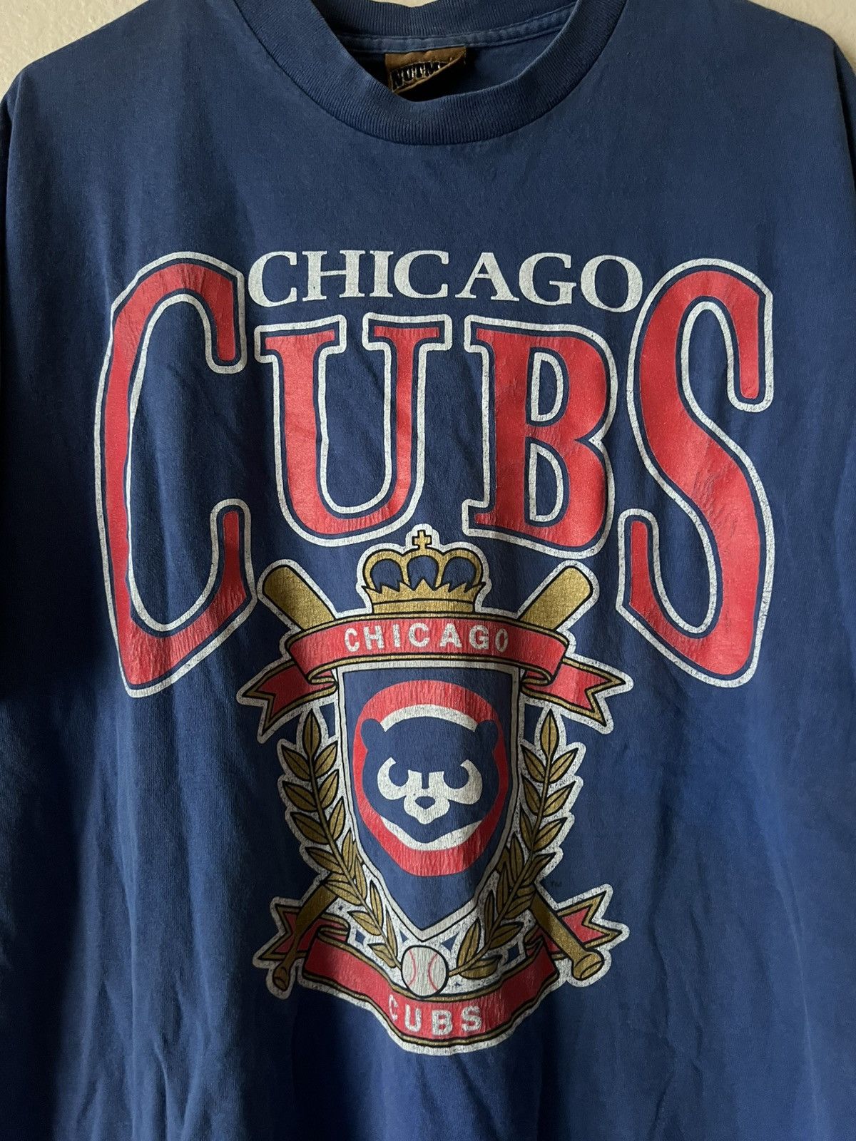 Vintage Vintage 80s Chicago Cubs Crest T Shirt Size US XL / EU 56 / 4 - 2 Thumbnail