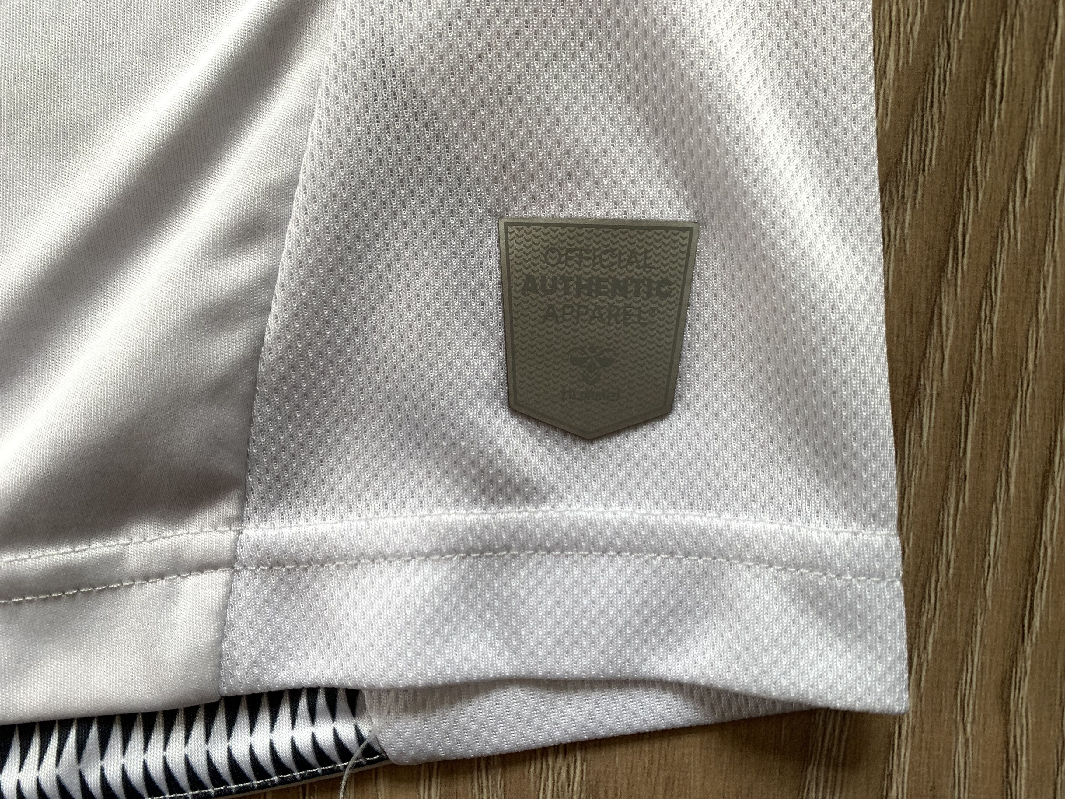 Hummel Hummel Coventry City Soccer Jersey 20-21 3rd Size US S / EU 44-46 / 1 - 7 Thumbnail