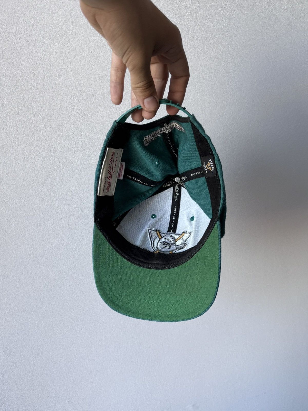 NHL The Mighty Ducks Mitchell and Ness NHL Cap Hat Vintage 90s Size ONE SIZE - 3 Thumbnail