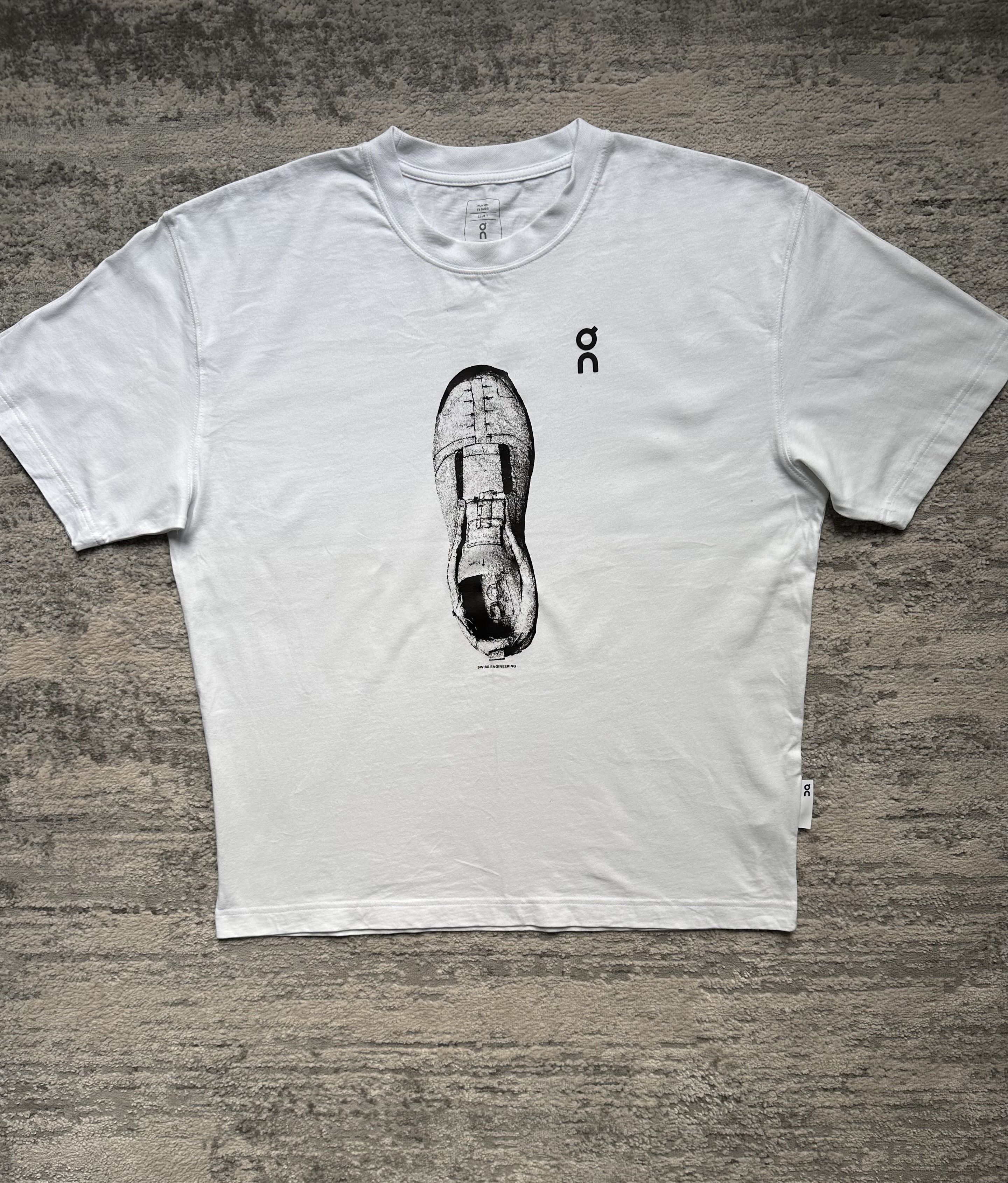 On On Running club t shirt Size US XL / EU 56 / 4 - 1 Thumbnail
