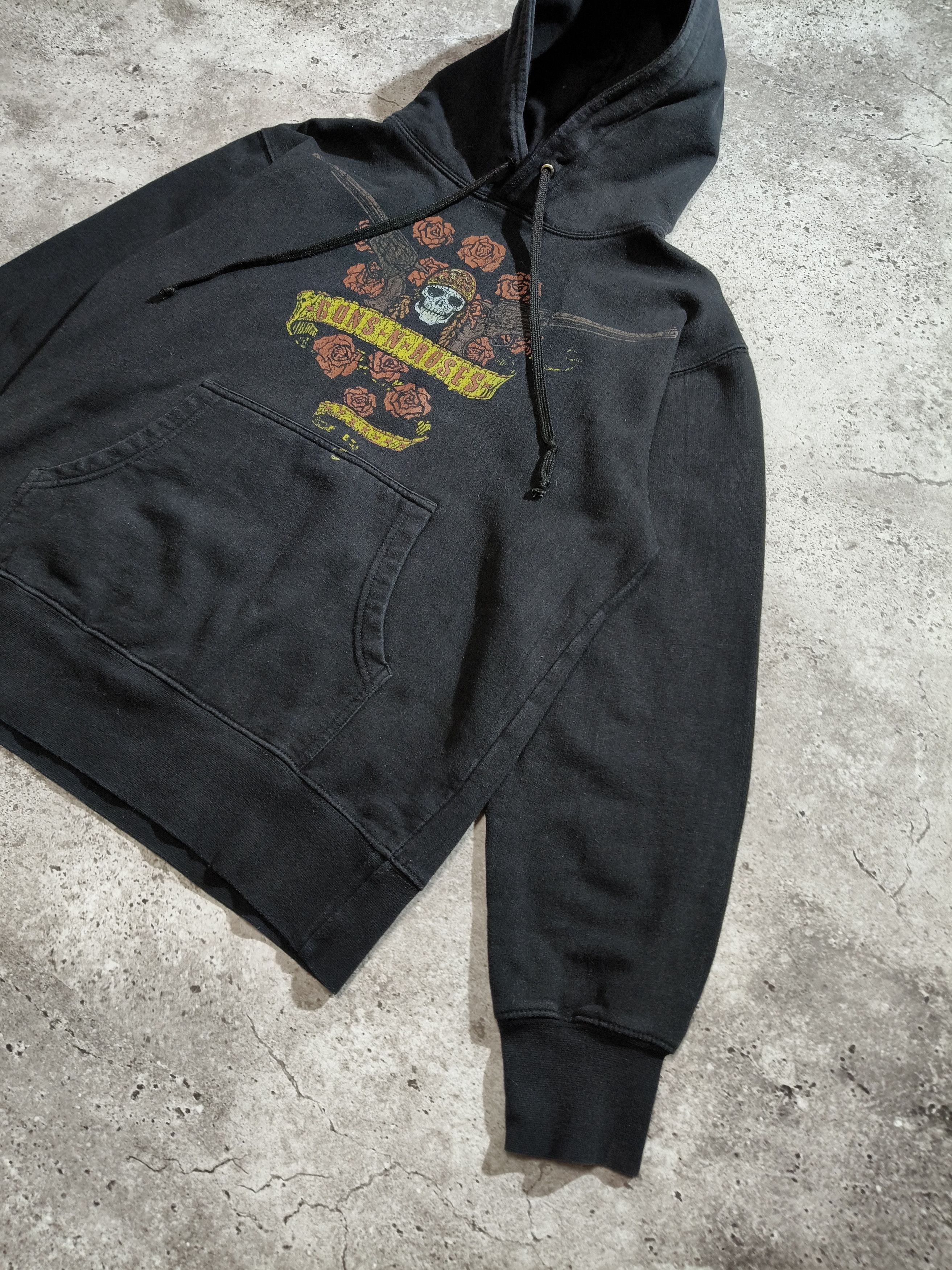 Guns N' Roses Guns N’ Roses Vintage Hoodie — Distressed Black — Size M Size US M / EU 48-50 / 2 - 3 Thumbnail
