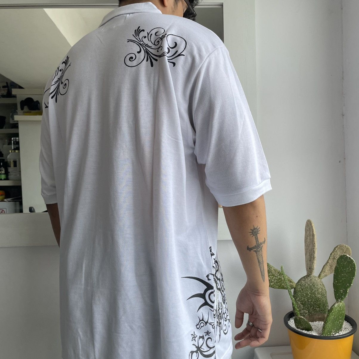 Other Vintage Y2K Tribal Gothic Old Skool Hood Toxic Polo Shirt Size US XL / EU 56 / 4 - 11 Thumbnail