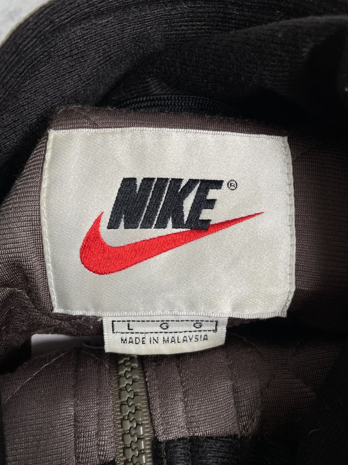 Nike Vintage Nike Size US L / EU 52-54 / 3 - 22 Thumbnail
