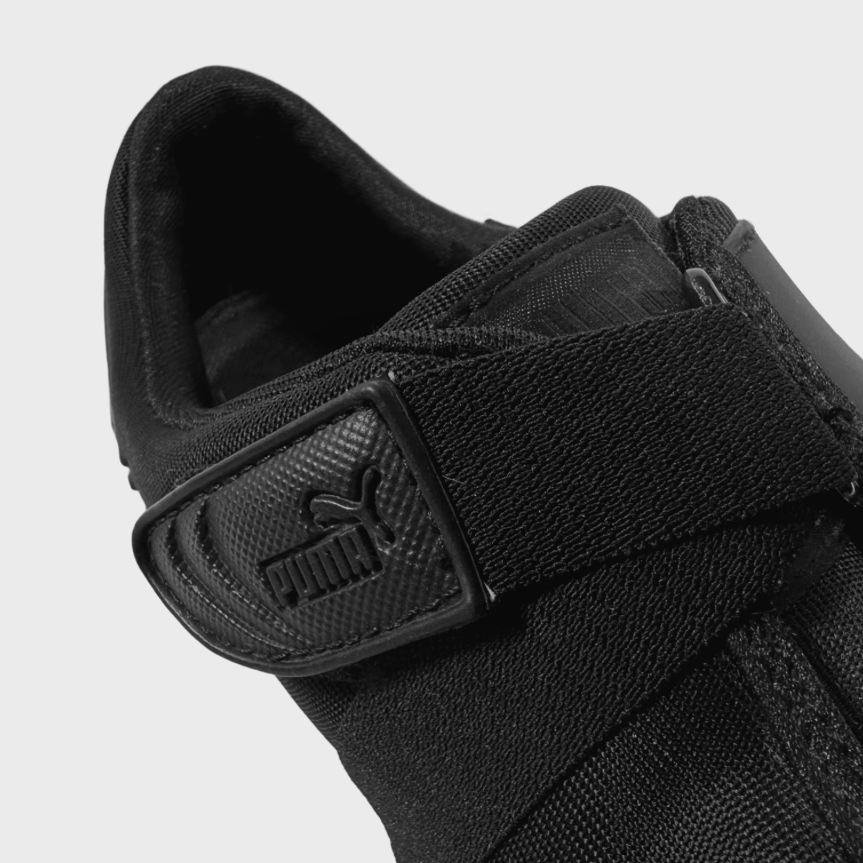 Puma × Vintage RARE 2000's vintage Puma Mostro triple black Size US 7.5 / IT 37.5 - 5 Thumbnail