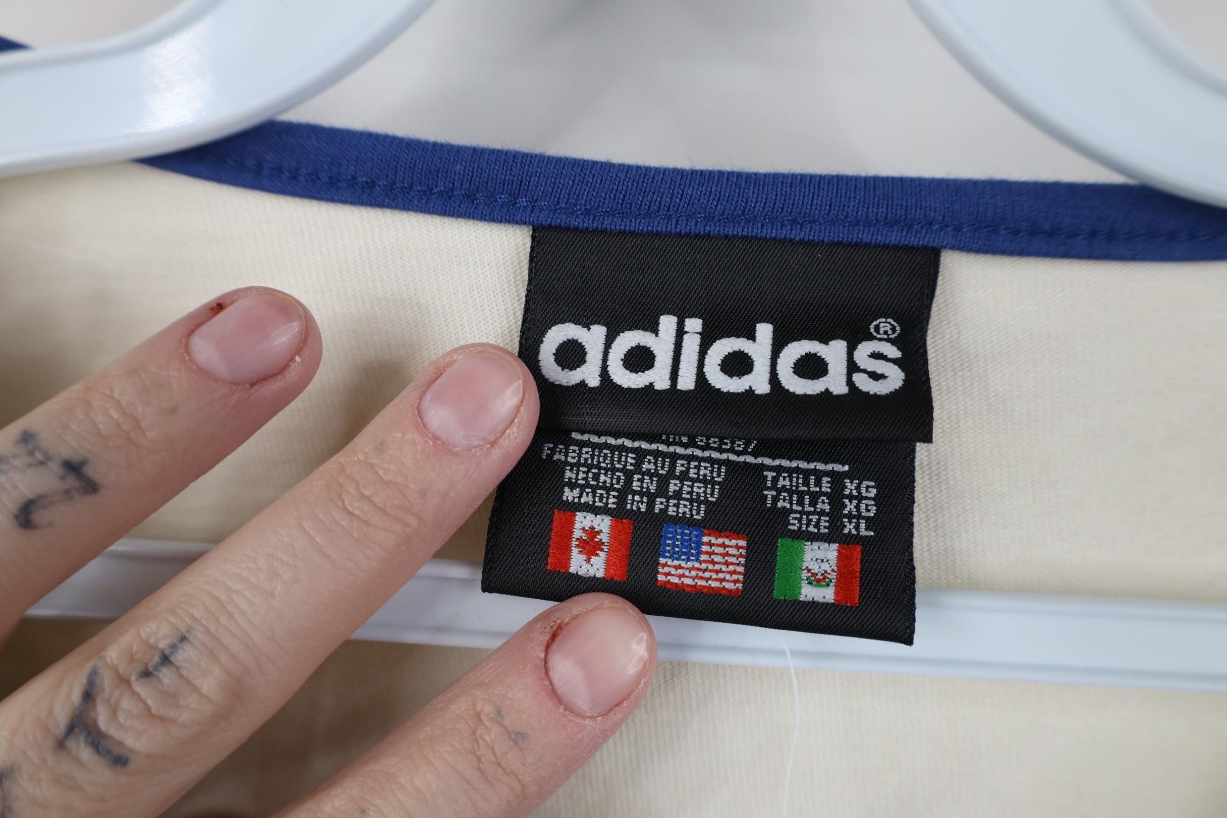Adidas Deadstock Vintage 90s Adidas 3/4 Sleeve Raglan T-Shirt Size US XL / EU 56 / 4 - 5 Thumbnail