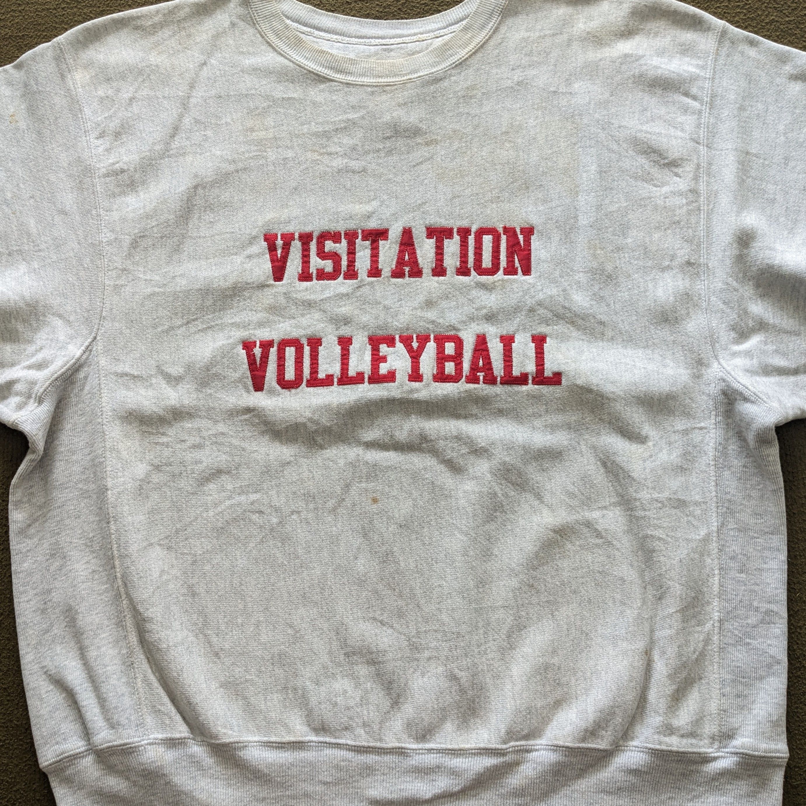 Vintage Vintage VISITATION VOLLEYBALL Champions Sweatshirt Size US L / EU 52-54 / 3 - 2 Thumbnail