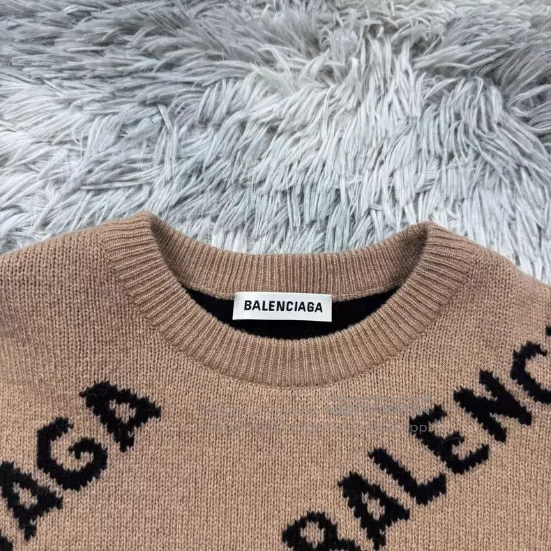 Balenciaga Balenciaga Bulletproof Sweater Size US S / EU 44-46 / 1 - 2 Thumbnail