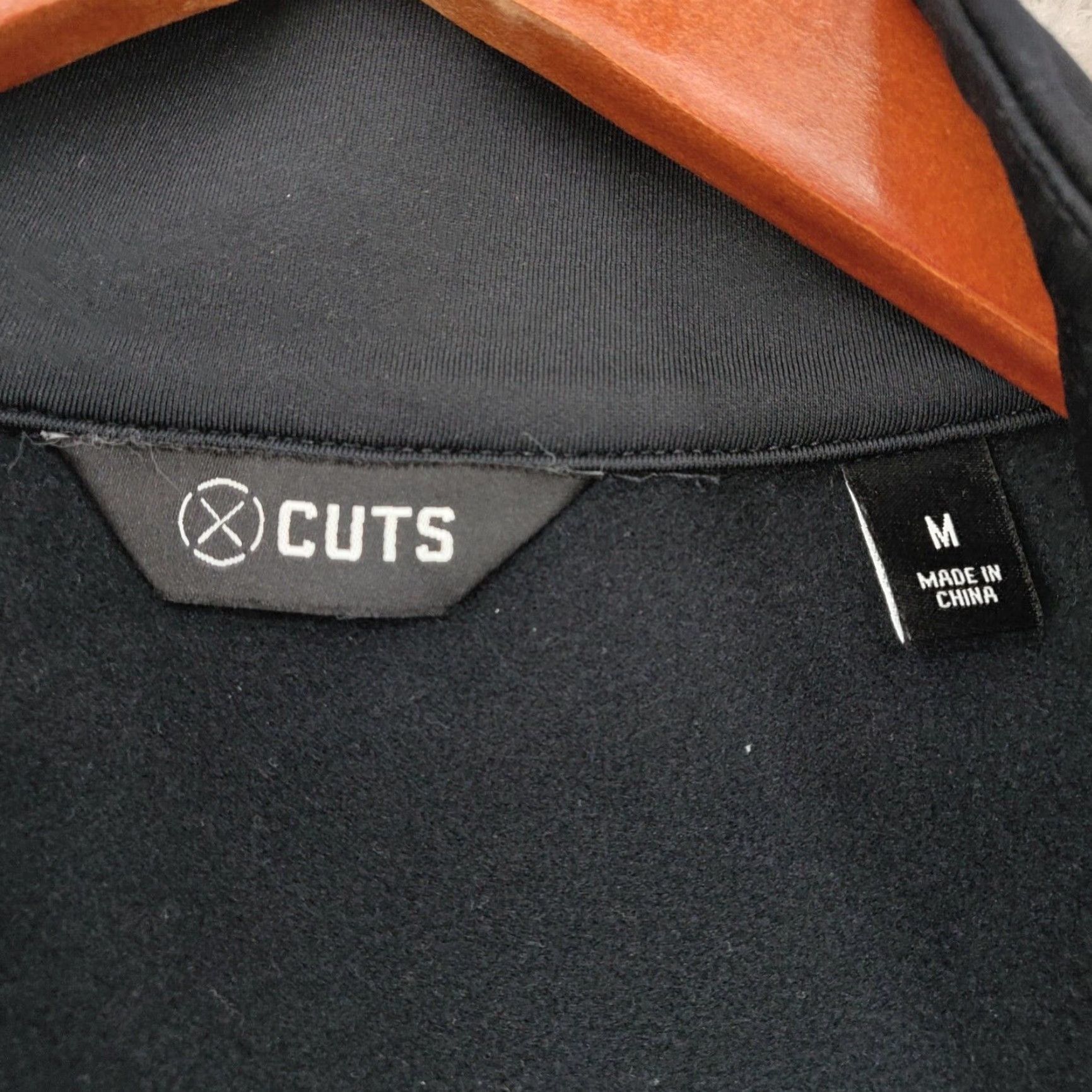 UES Clothing Cuts Clothing Pullover Shirt Mens M Black 1/4 Zip Performance Golf Style: Pullover, Activewear, Casual, Sports 90s? Size US M / EU 48-50 / 2 - 6 Thumbnail