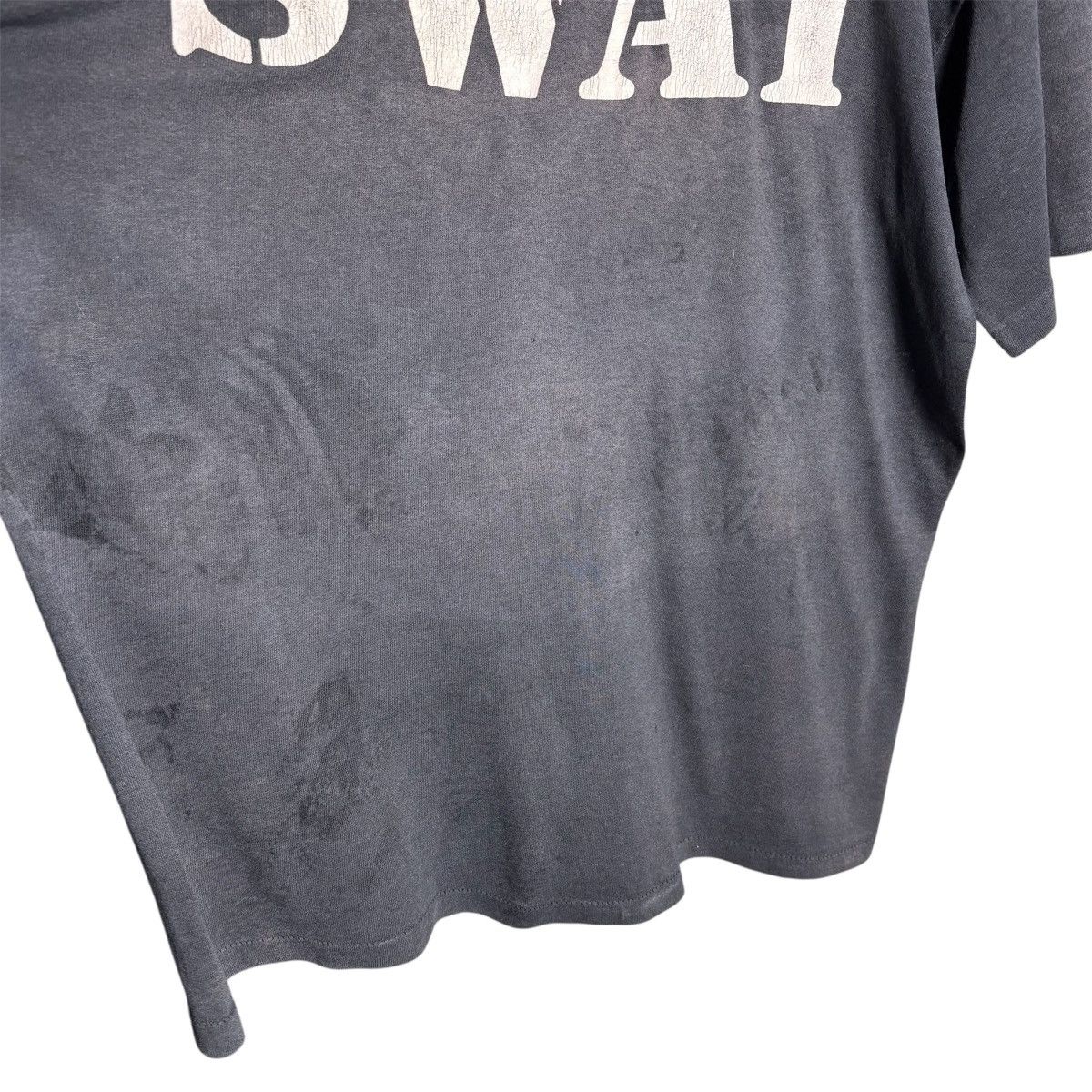 Vintage Vintage 90s SWAT Military Single Stitch T-Shirt Size US L / EU 52-54 / 3 - 9 Thumbnail