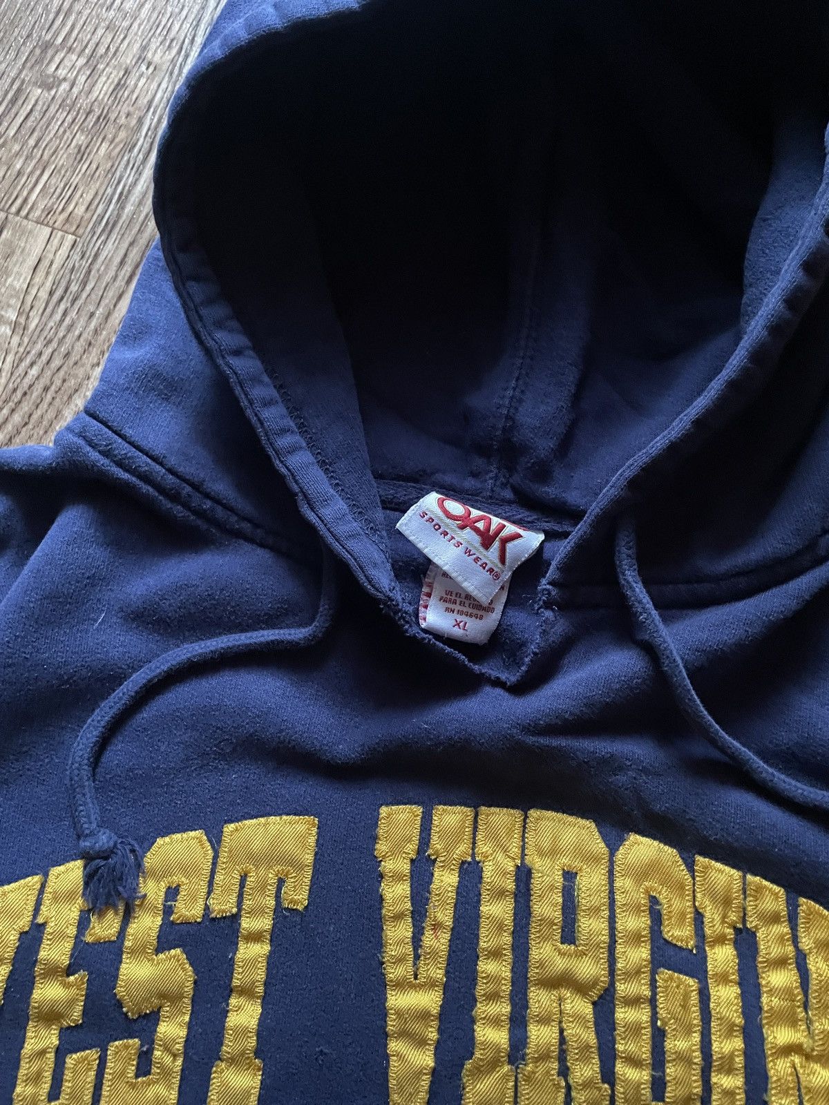Vintage Vintage Y2K West-Virginia University Hoodie Distressed Size US XL / EU 56 / 4 - 3 Thumbnail