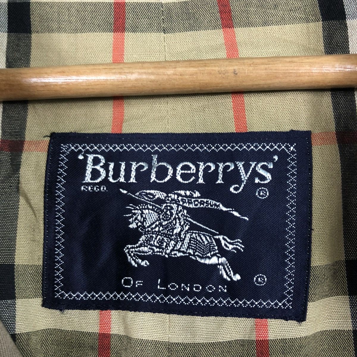 Burberry 🔥VINTAGE LONG JACKET TRENCH COAT BURBERRYS NOVA CHECK Size US M / EU 48-50 / 2 - 17 Thumbnail