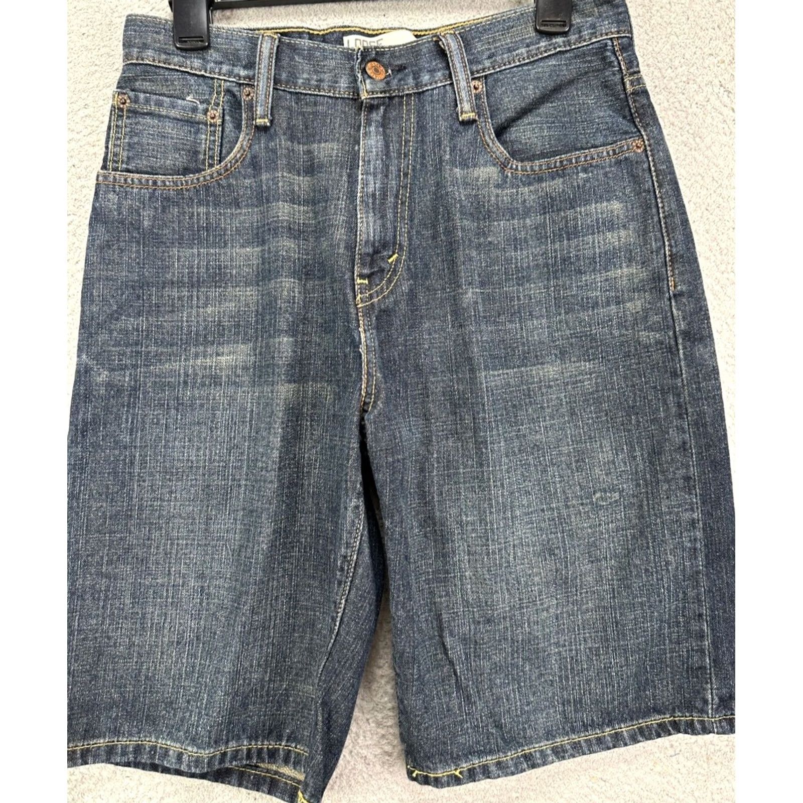 Levi's VINTAGE Levis 569 Shorts Mens 29 Blue Distressed Loose Straight Red Tab Flat Front Denim Size US 29 - 2 Thumbnail
