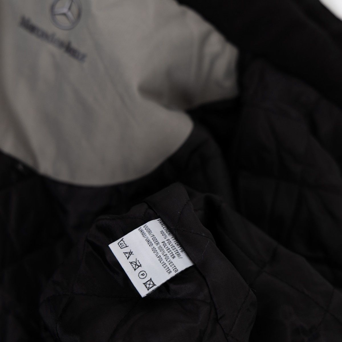Mercedes-Benz Mercedes-Benz Mens Vintage Black Hooded Jacket Zip Up Size US XL / EU 56 / 4 - 11 Thumbnail