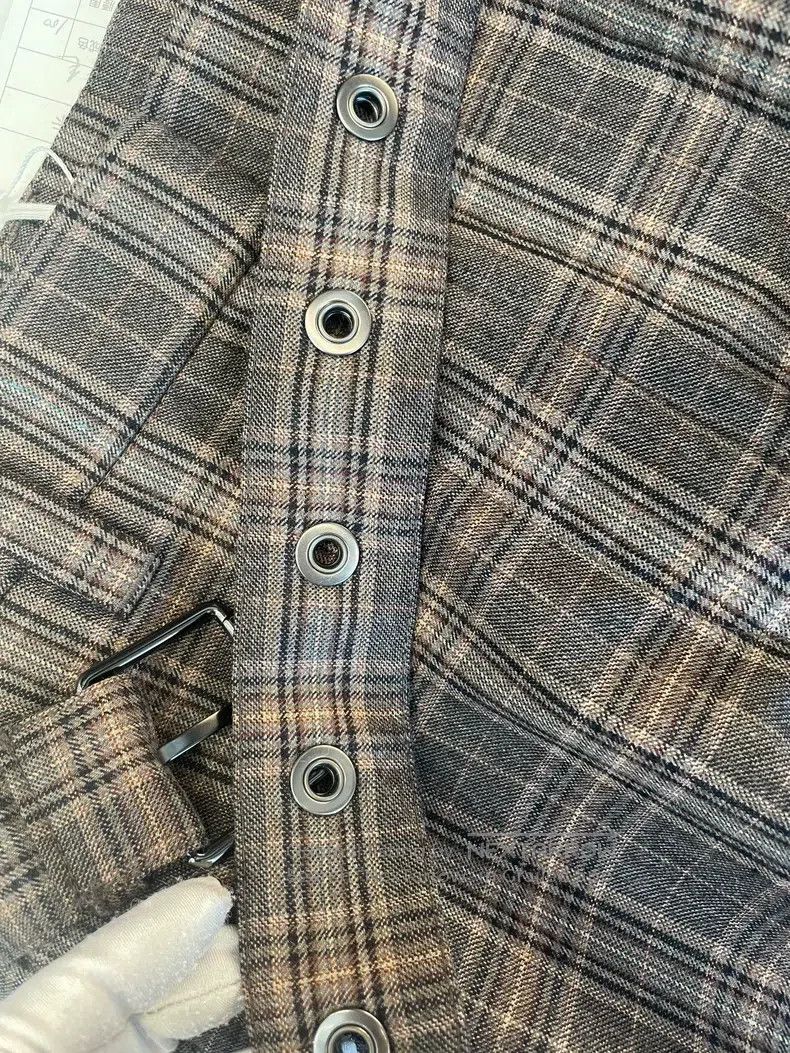 Brunello Cucinelli Brunello Cucinelli Caramel Plaid Wool Long Trousers Size 27" / US 4 / IT 40 - 9 Thumbnail