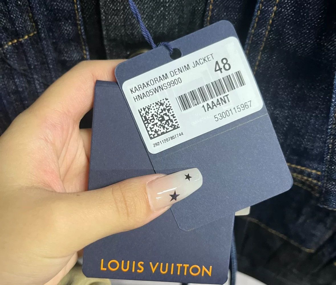 Louis Vuitton Louis Vuitton's latest black bow color blocked denim jacket Size US M / EU 48-50 / 2 - 4 Thumbnail