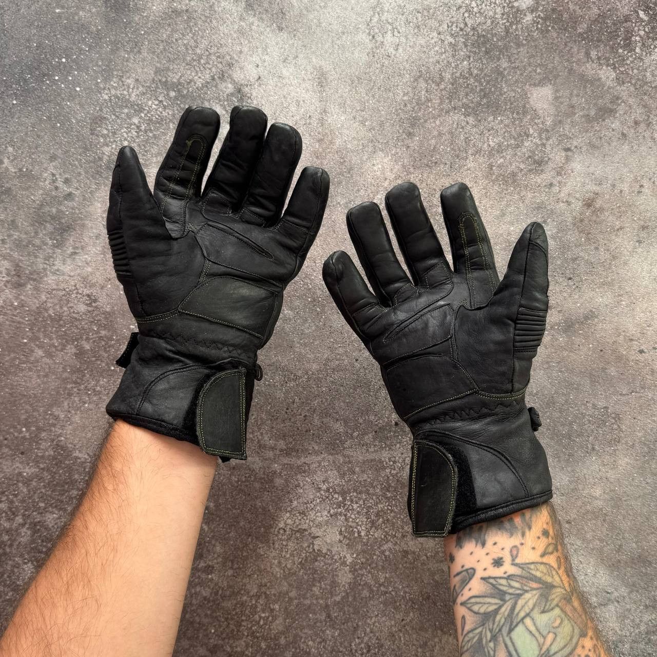 Vintage Amazing Vintage Black Leather Gloves Size ONE SIZE - 4 Thumbnail