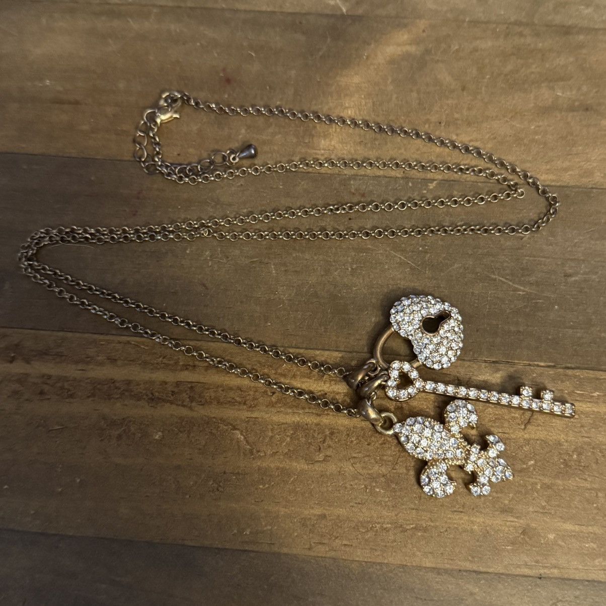 Other Bronze tone pave rhinestone triple pendant necklace Size ONE SIZE - 2 Thumbnail