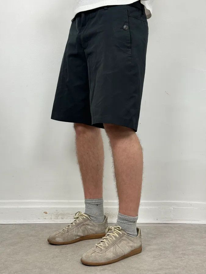 Alexander McQueen 2010s Alexander McQueen Black Casual Shorts Size US 33 - 3 Thumbnail