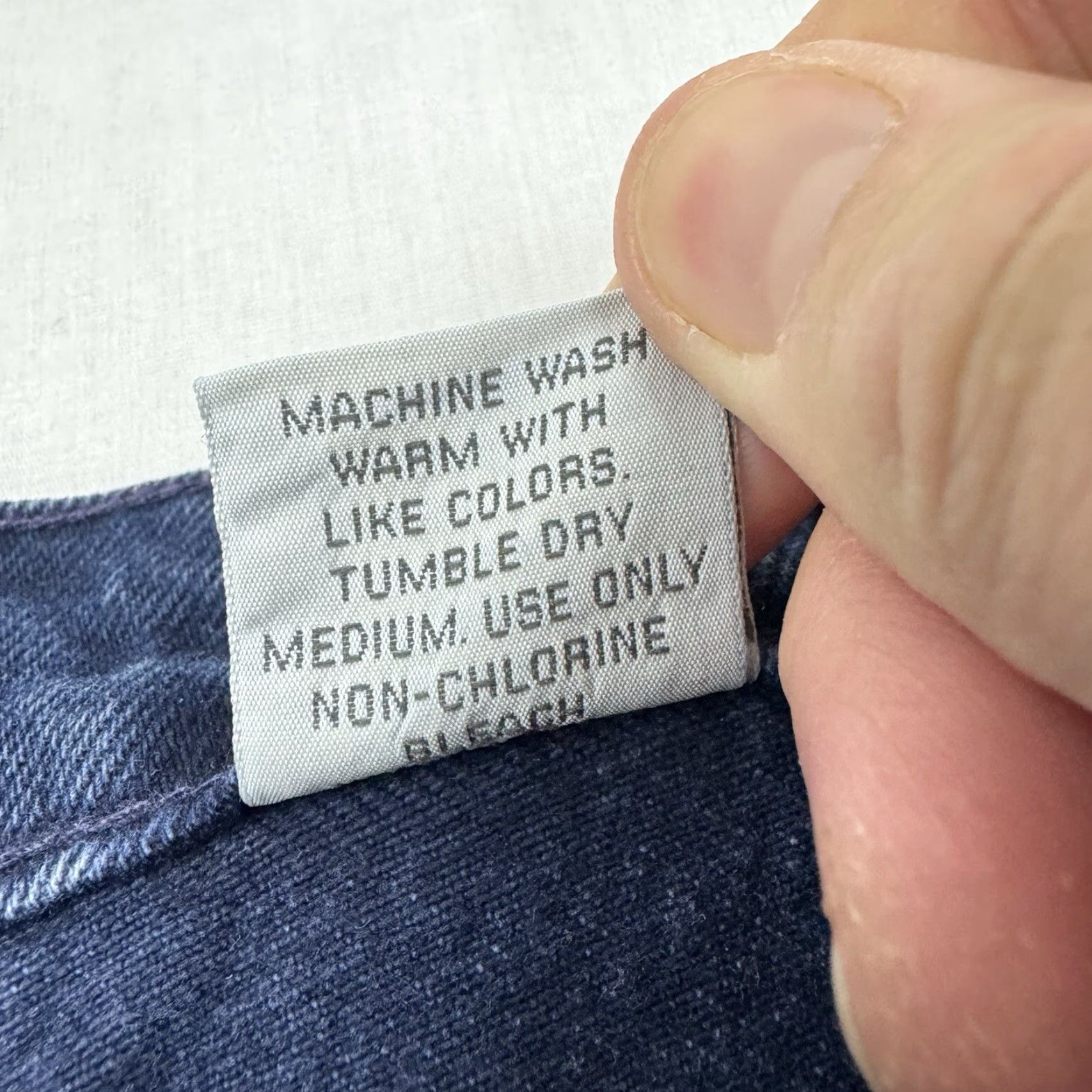 Vintage VINTAGE Aéropostale Jeans Womens 28x28 Blue Mom Jeans High Waist USA Made Jeans Womens 28 Blue Mom USA Size 28" / US 6 / IT 42 - 6 Thumbnail