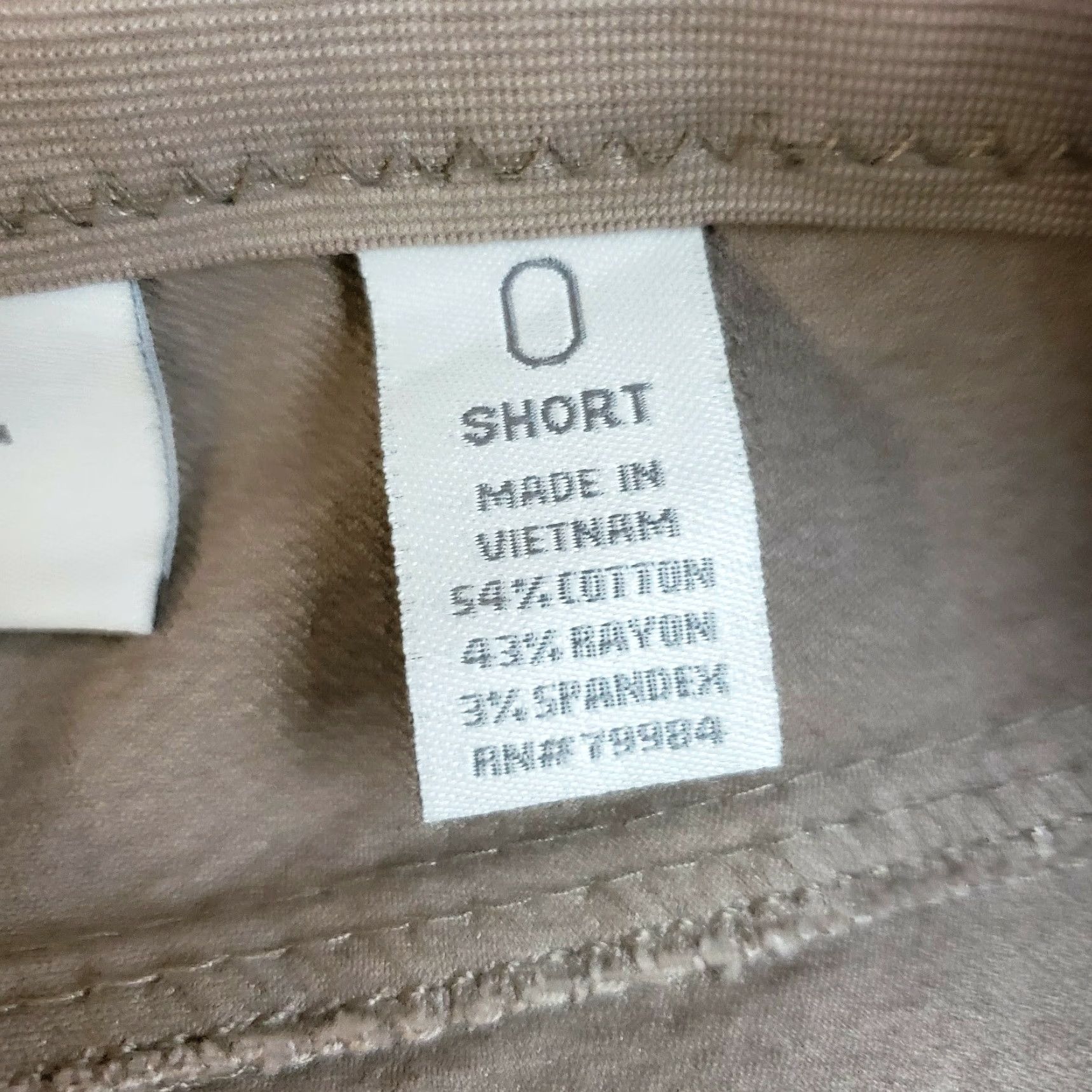Vintage VINTAGE Chico's So Slimming Womens Jeans Short 4 Mid Rise Brown Denim Straight Mens Womens Girls Size 27" / US 4 / IT 40 - 6 Thumbnail