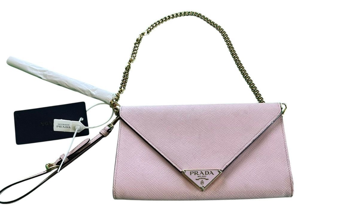 Prada Prada Mini Saffiano Pink Leather Bag (PreOwned) Size ONE SIZE - 1 Thumbnail