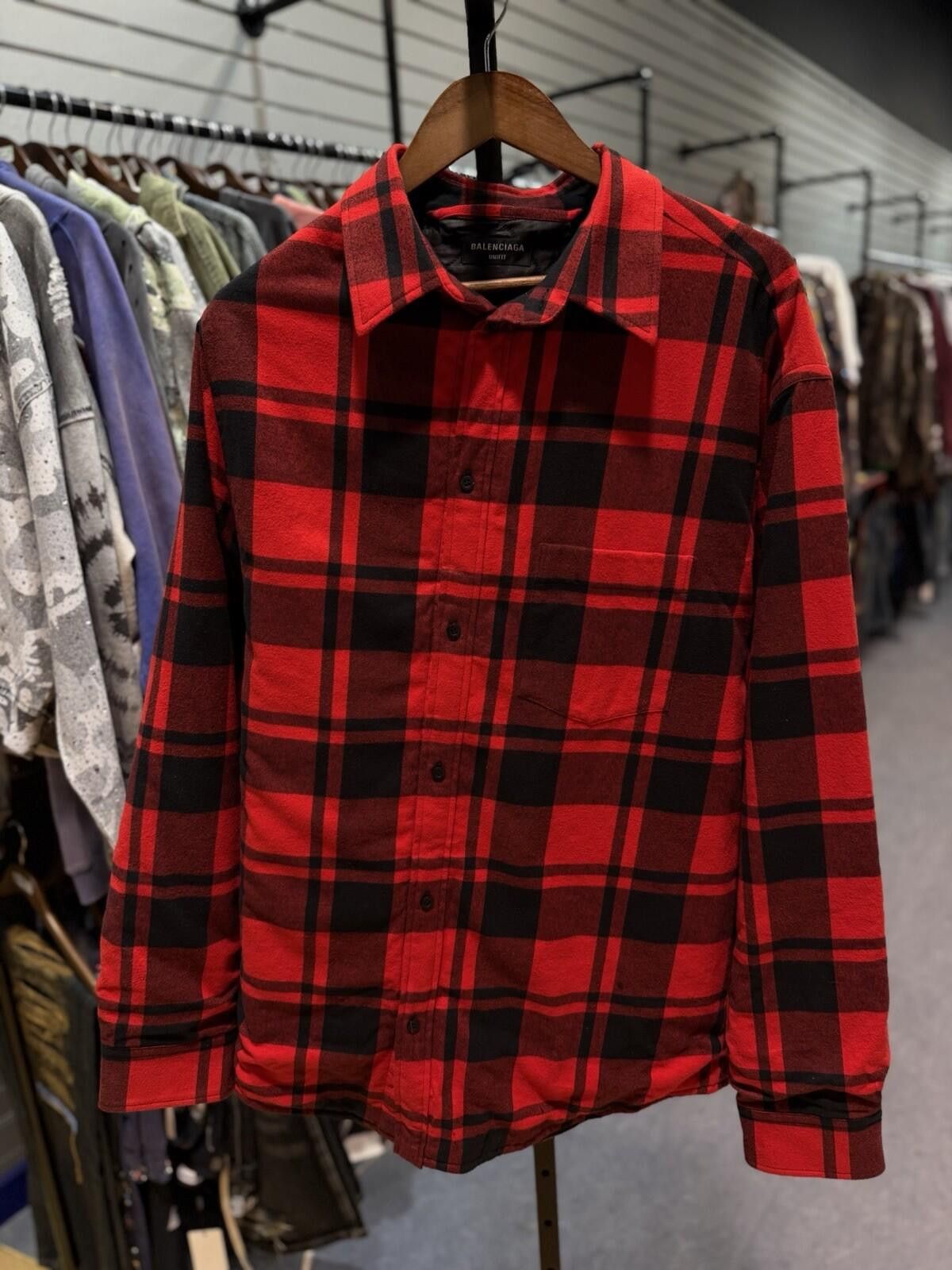 Balenciaga Balenciaga Red Plaid Shirt Jacket Red Black White (M) $1400 Size US M / EU 48-50 / 2 - 1 Thumbnail
