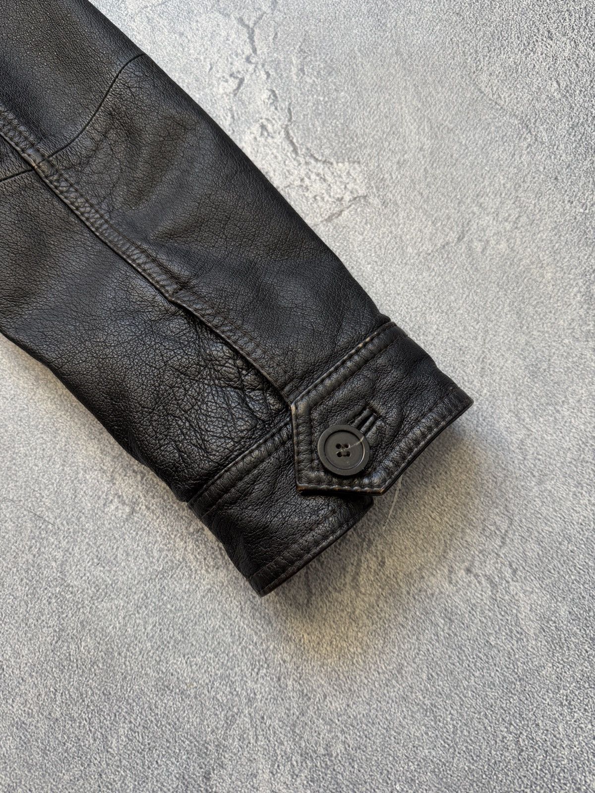 Giorgio Armani Vintage Giorgio Armani Leather Jacket Size L Size US L / EU 52-54 / 3 - 16 Thumbnail