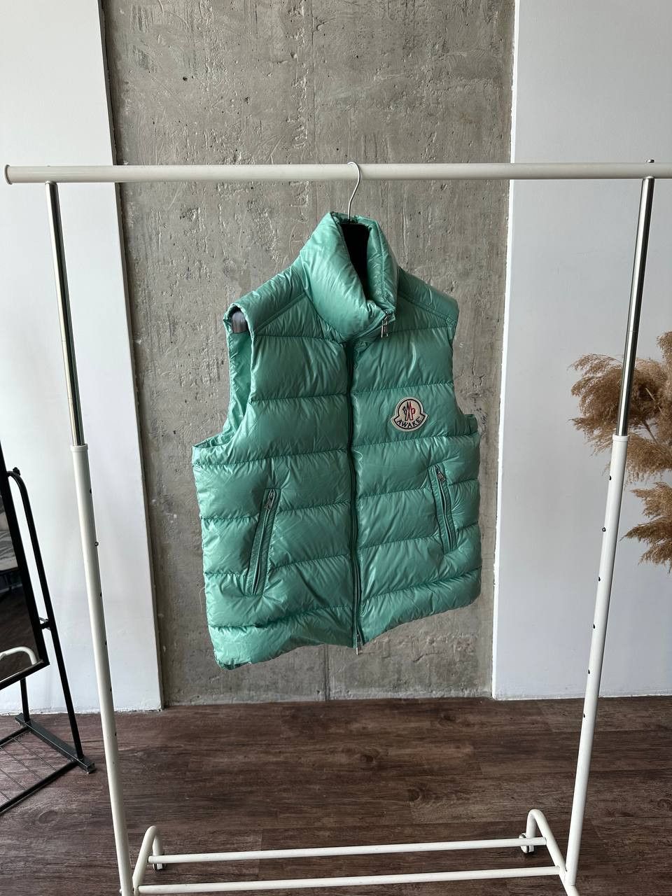 Awake NY × Moncler 🔥Moncler Men's Green 2 Moncler 1952 & Awake Ny Parker Vest Size US L / EU 52-54 / 3 - 2 Thumbnail