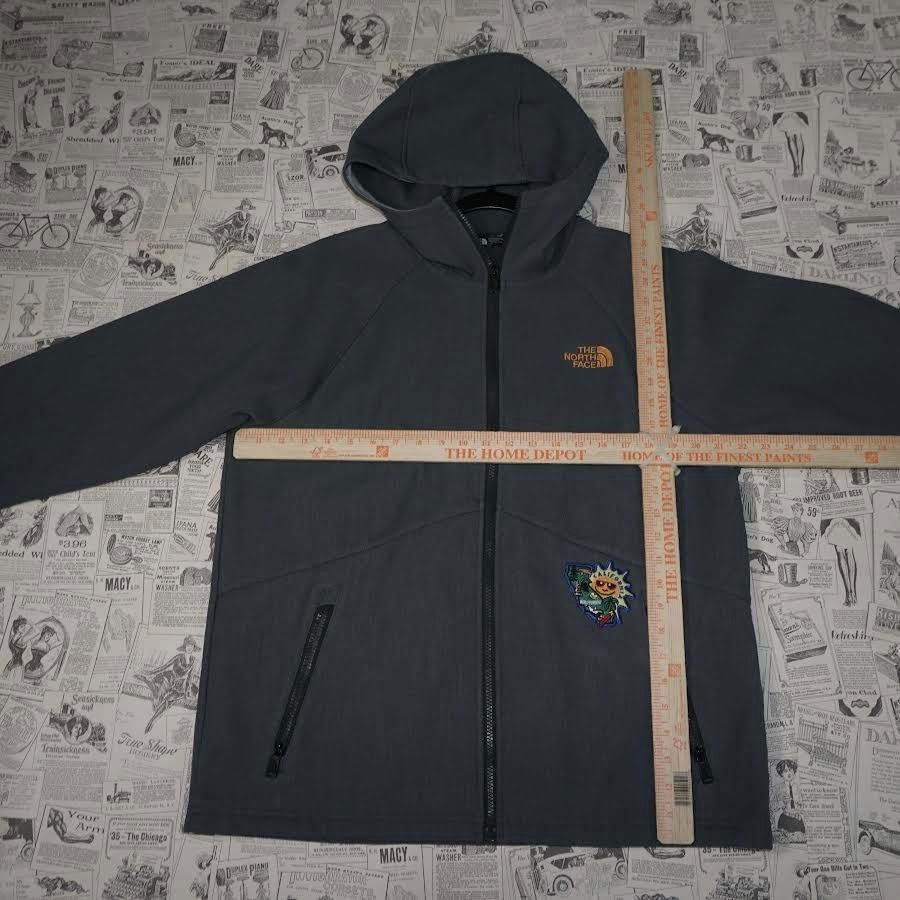 The North Face L- Vintage / Y2K The North Face embroidered active jacket Size US L / EU 52-54 / 3 - 5 Thumbnail