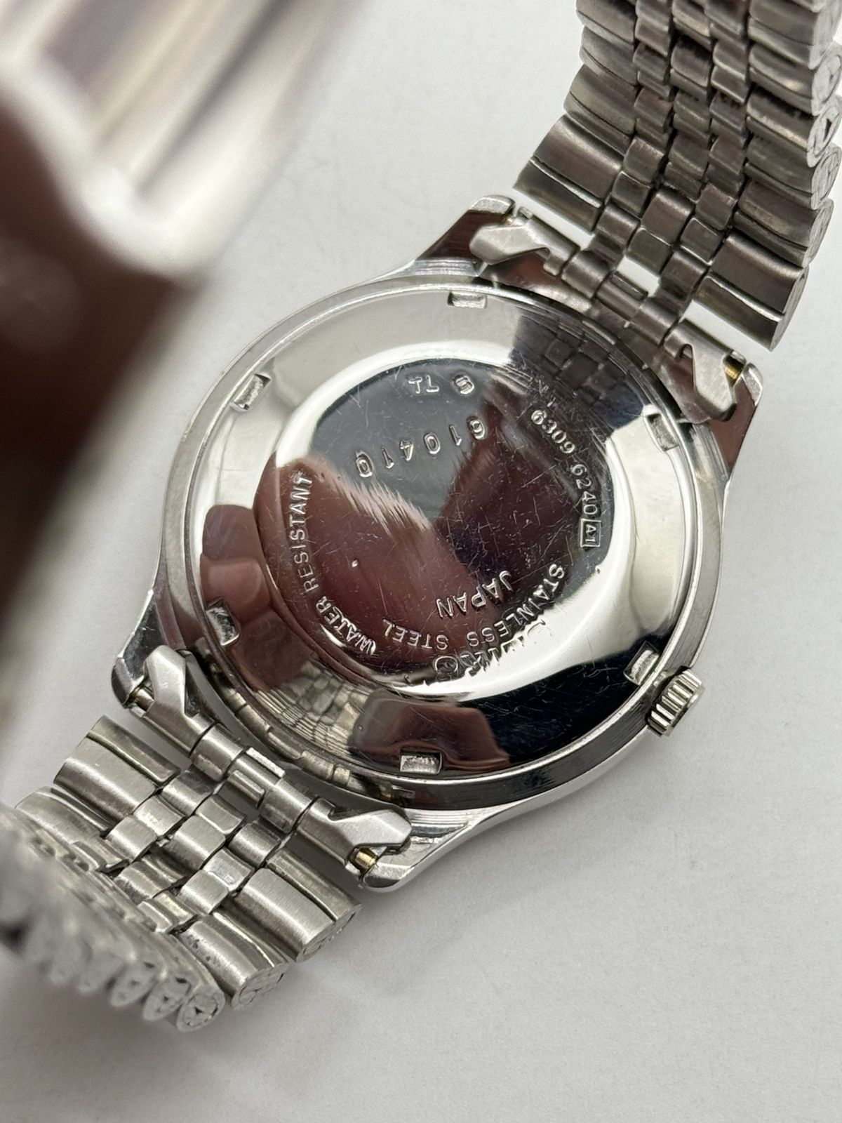 Seiko × Vintage VINTAGE SEIKO 5 AUTOMATIC GREY DIAL MEN’S WATCH Size 36 - 6 Thumbnail