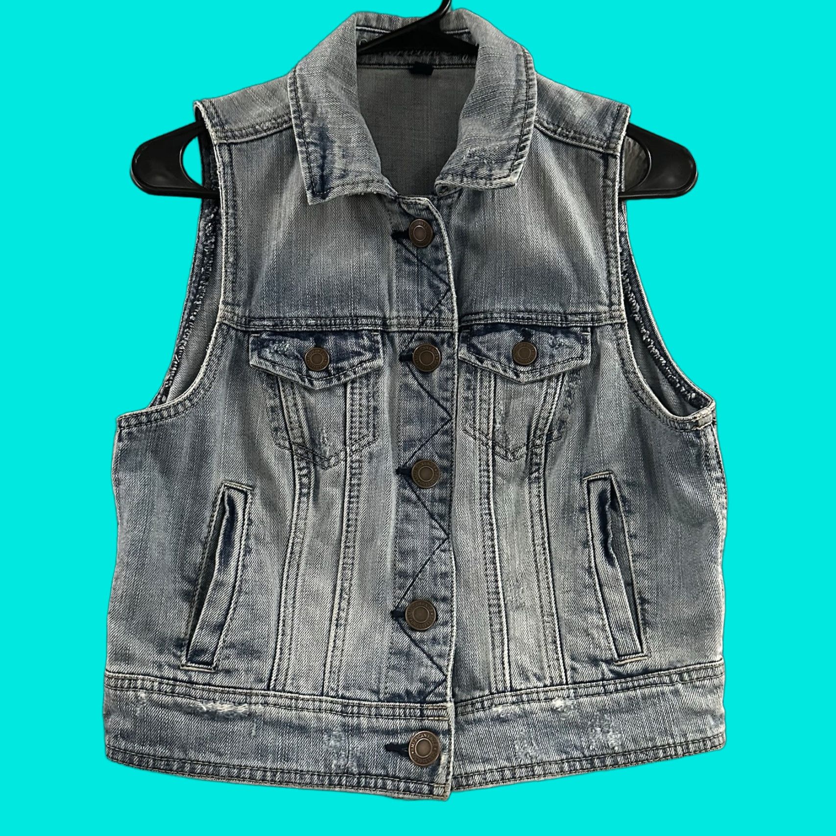 American Eagle Outfitters VINTAGE American Eagle Womens Denim Vest Blue Size Medium Button 100% Cotton Size M / US 6-8 / IT 42-44 - 1 Thumbnail