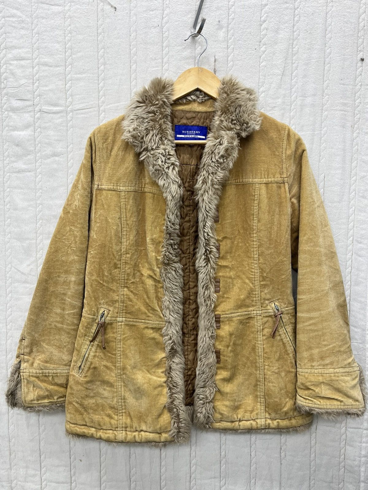 Burberry BURBERRY BLUE LABEL FUR CORDUROY JACKET Size S / US 4 / IT 40 - 1 Thumbnail