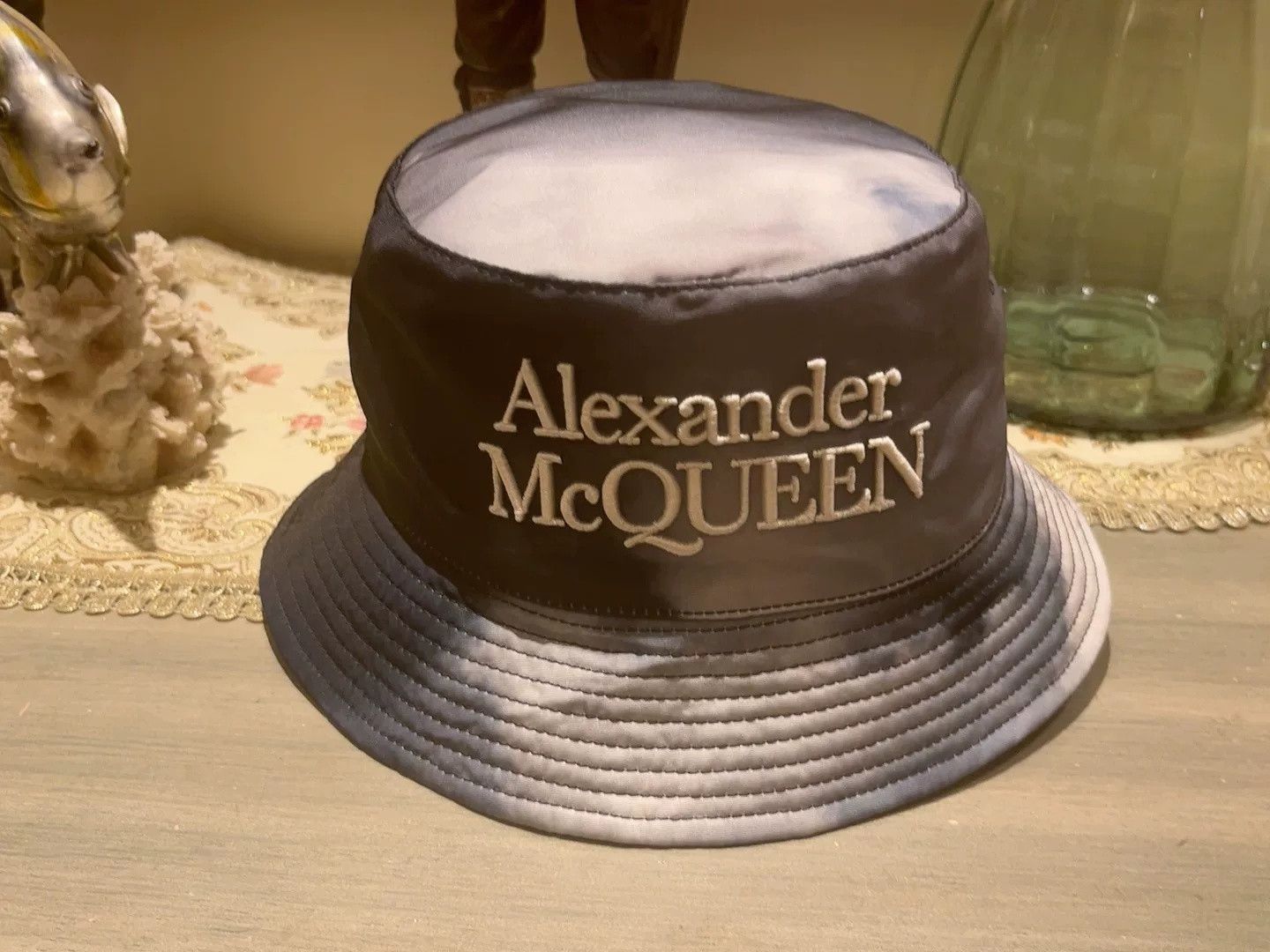 Alexander McQueen Alexander McQueen Midnight Blue Bucket Hat Size ONE SIZE - 1 Thumbnail