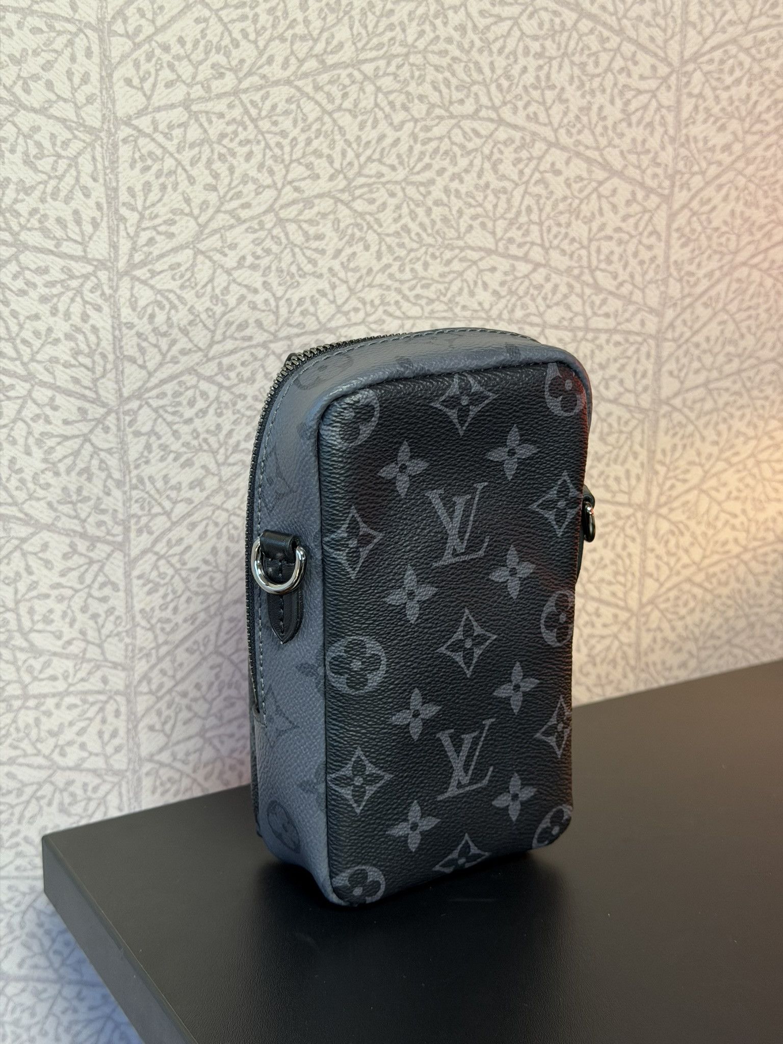Louis Vuitton LOUIS VUITTON Phone Pouch NM – Monogram Eclipse M81321 Size ONE SIZE - 2 Thumbnail