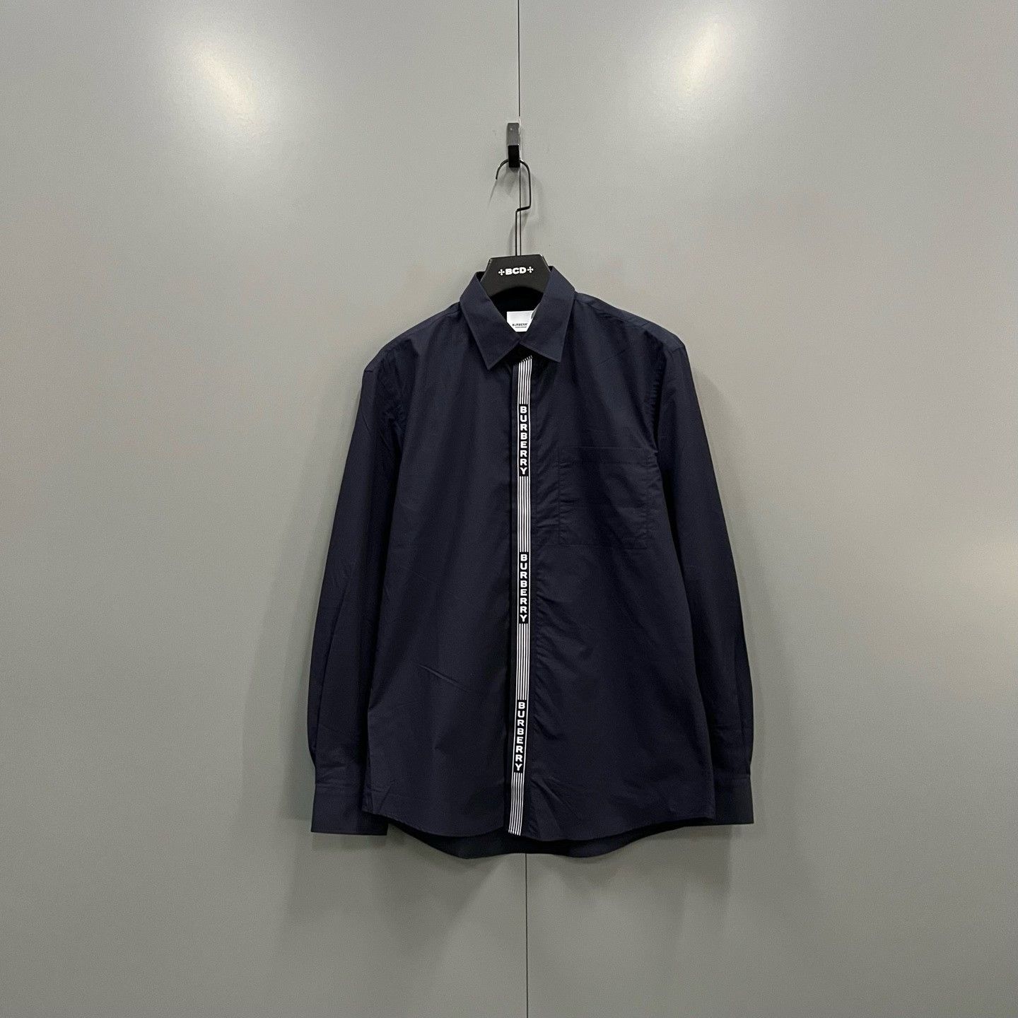 Burberry Burberry Striped Shirt m Men Size US M / EU 48-50 / 2 - 1 Thumbnail