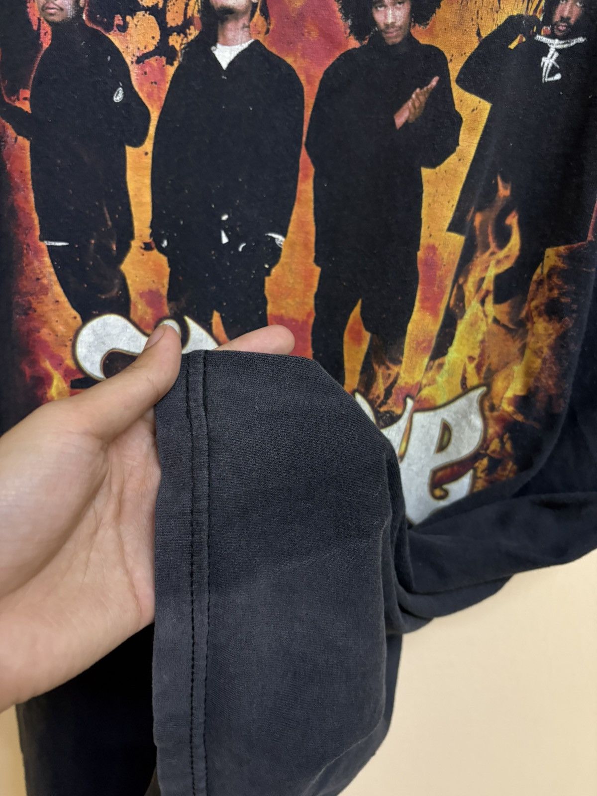 Rap Tees Vintage Y2k Bone Thugs N Harmony Line Up Band Rap T-Shirt Size US XL / EU 56 / 4 - 9 Thumbnail