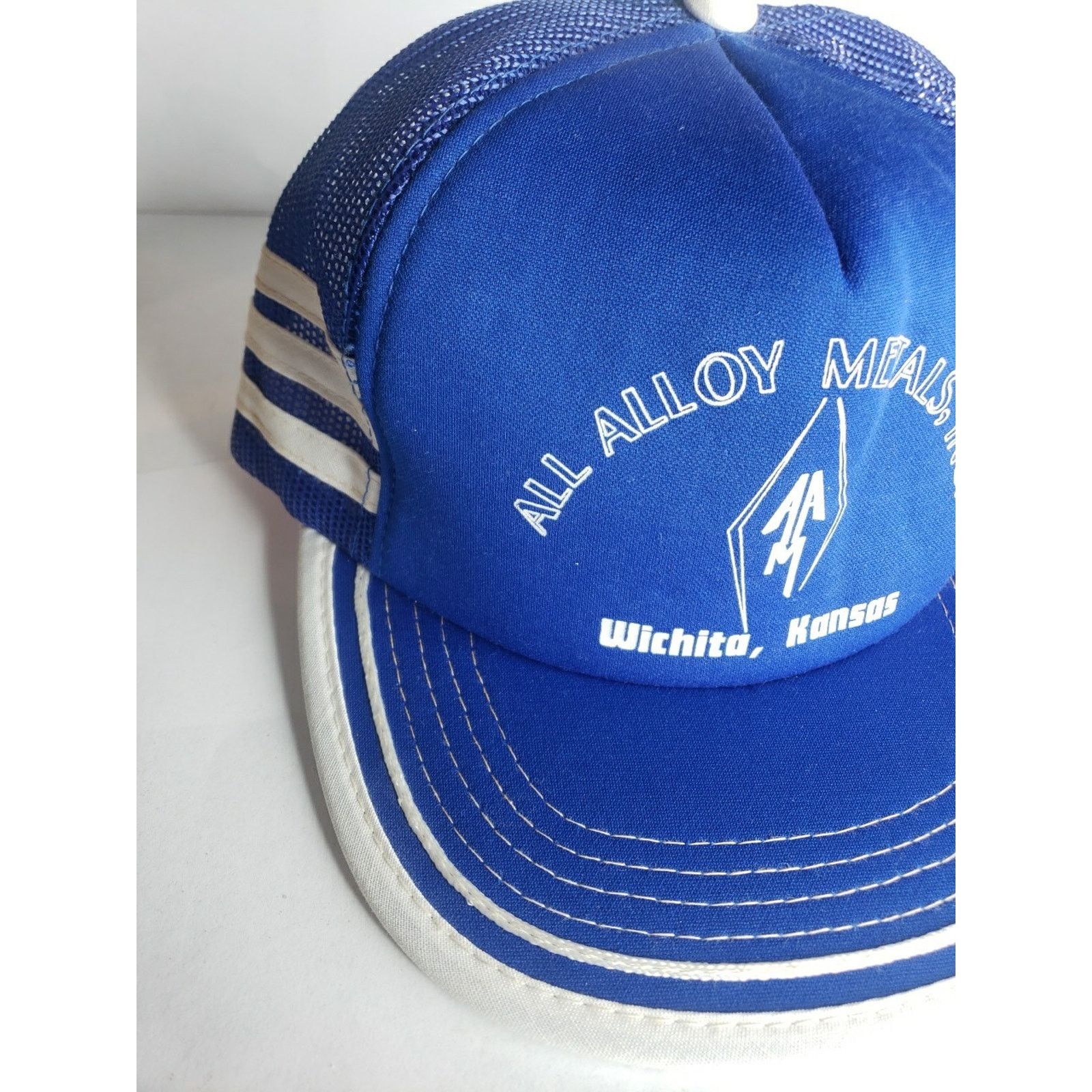 Vintage VTG Three Stripe Trucker Hat USA Mesh 70s 80s Blue Metal Size ONE SIZE - 3 Thumbnail