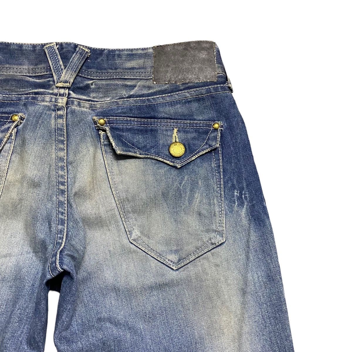 Vanquish Vanquish Gold Mudwash Denim Flare Jeans Size US 30 / EU 46 - 14 Thumbnail
