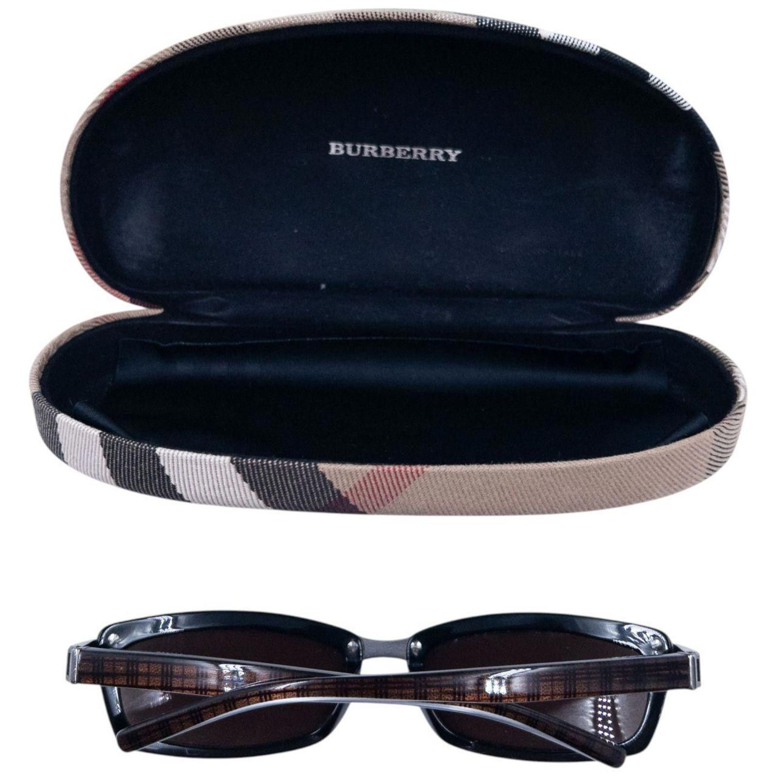 Burberry Vintage 2000s Burberry Nova Check Sunglasses Size ONE SIZE - 8 Thumbnail